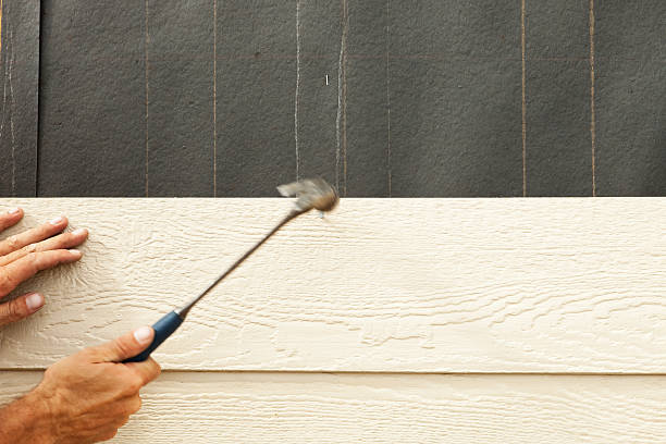 Siding Removal and Disposal in Kendall West, FL